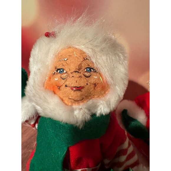 Annalee Mr. & Mrs. Claus‎ Figures – 2011 & 2012 – Christmas Collectibles - Picture 4 of 15